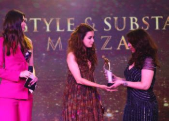 Filmfare Glamour and Style Awards: Dia bags ‘Woman of Style and Substance’ award