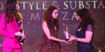 Filmfare Glamour and Style Awards: Dia bags ‘Woman of Style and Substance’ award