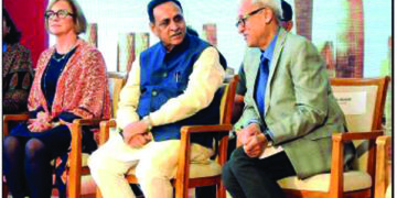Rupani emulates Modi, gives nod to BoA in 7 minutes