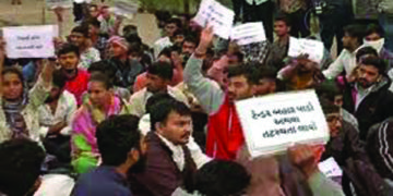Gujarat Govt forms SIT to probe recruitment exam ‘irregularities’