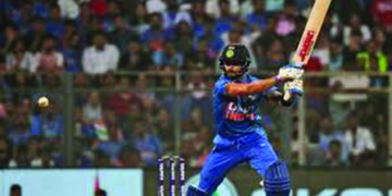 India clinch T20I home series
