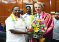 French envoy, Thailand delegation call on Narayanasamy