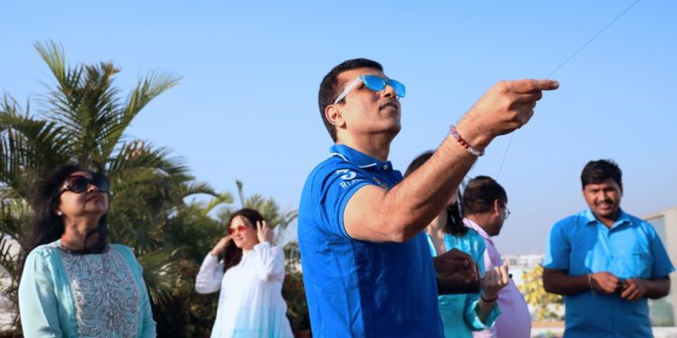 Festival spirit reaches the sky!