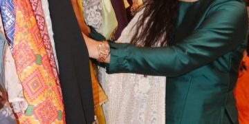 Latest trends in Beauty, Fashion, Indian outfit ideas,