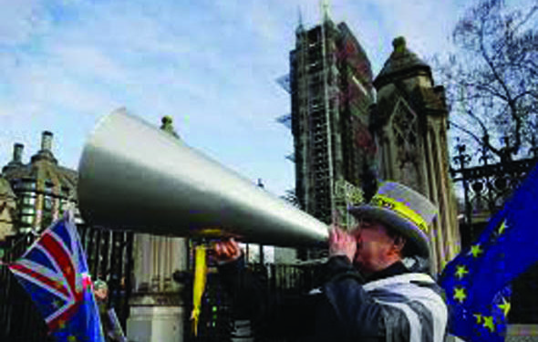 UK to celebrate Brexit, but warns biz may suffer