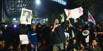 JNU violence: Students protest outside old Delhi Police headquarters