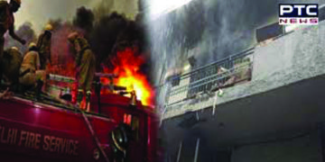 One dead in fire at a paper factory in East Delhi, 32 fire tenders rushed to spot