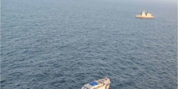 INS Sumedha to the rescue of stranded vessel near Somali coast