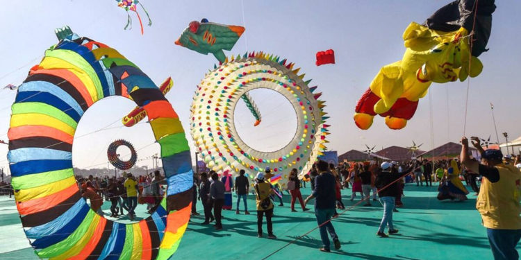 Sky is the limit: Vodafone Idea lifts the spirit of its customers in Gujarat with bonanza