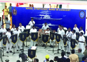 Naval Symphonic Band sailors performed at Express Avenue Mall