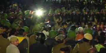 Violence erupts at the venue of anti-CAA protest in Delhi; police resorted to fire tear gas shells in Maujpur area