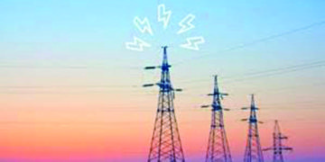 Strike a deal with power units to get quality power at reasonable cost, CM tells Discom officials