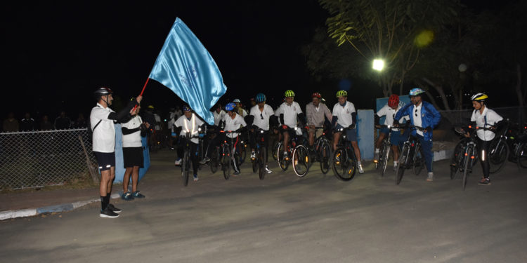 Joint Civil-Military goodwill cycling expedition covers Vadodara-Statue of Unity on Saturday