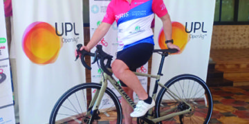 Cycling for a cause: British lawyer Chris Parsons begins 4,500 km journey from Kanniyakumari to Kashmir