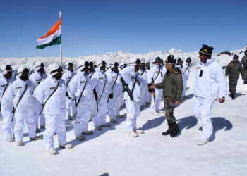 Army Chief General MM Naravane reviews Kashmir’s security, exhorts soldiers to stay alert for any situation