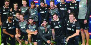 Kiwis beat India by 5 wickets, Sweeps the series 3-0