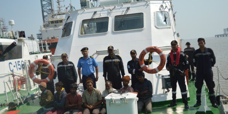 Coast Guard apprehends 9 crews of a fishing boat for theft case from MT Morbius on tow to Alang