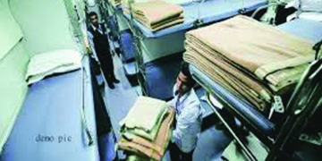 COVID-19 threat: SR to supply woollen blankets in AC coaches only on demand