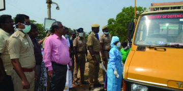 COVID-19: Coimbatore collector inspects TN-Kerala border check post