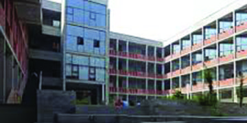 AU inks pact with University of California Reverside