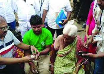 AP set a record in disbursal of pension to 38.99 lakh poor at their doorsteps on Sunday