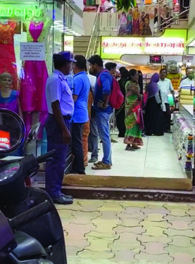 Puducherry Lt Governor Bedi visits shopping centres to check preventive measures against COVID-19