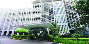 QS World ranking: IIT Bombay, Delhi among top 50 engineering schools across globe