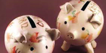 Catch them young: Thanks to good parenting, KG student practices art of giving in Villupuram