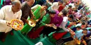 CM launches Vadil Vandana scheme to feed elderly in municipal corporations of Gujarat