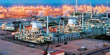 Coronavirus effect: Reliance cuts crude processing at Jamnagar SEZ Refinery by 24 pc
