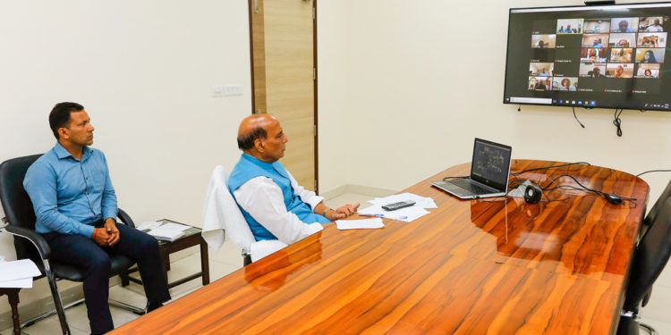 Defence Minister reviews MoD’s efforts to fight COVID-19, directs all organisations to redouble efforts in assisting civilian authorities