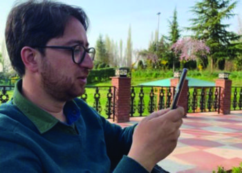 Witch-Hunt of Journalists in Kashmir, Now FIR Against The Hindu Correspondent