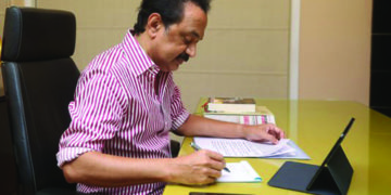 Prevent COVID-19 spread on war-footing: Stalin urges CM