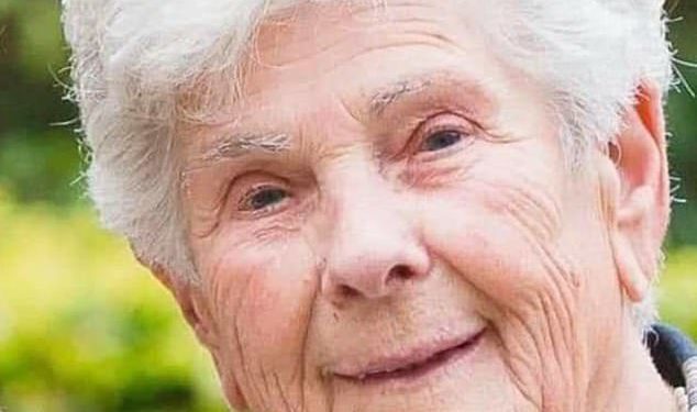 90 year old woman refuses to ventilator, tells doctors `I had a good life, keep this for the younger’