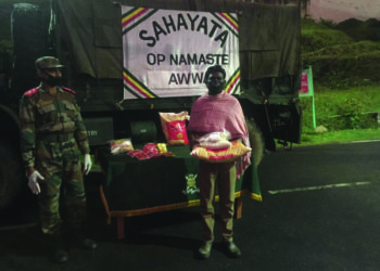 AWWA dispatches dry ration, medicine to labourers in Nilgiris through MRC, Wellington