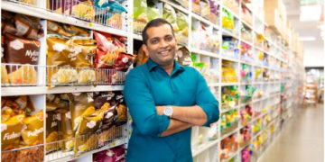 COVID-19: Darshan Patel, India-born American businessman, joins hands with Smile Foundation to help families