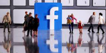 Coronavirus: Facebook and UNESCO launch resource guide for educators