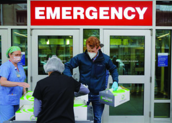 Father-Daughter Doctor duo of Indian-origin dies of Covid-19 in US