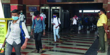 TN workers stuck in Maharashtra reach Trichy by Shramik special train