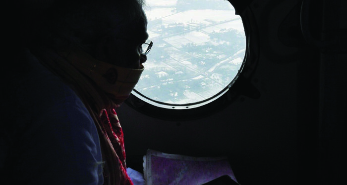 Modi announces Rs 500 crore aid for cyclone-hit Odisha