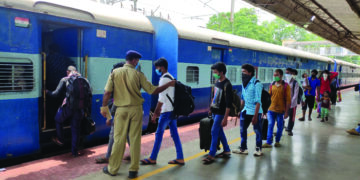 Railway operates 366 “Shramik Special” trains till Sunday evening from various destinations