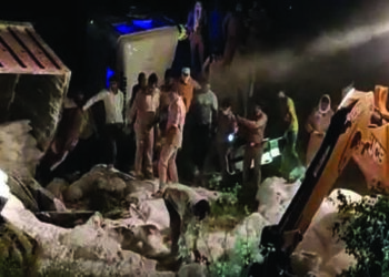 24 migrant labourers killed, 36 injured in truck collision in Uttar Pradesh