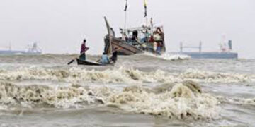 Low-pressure area develops over sea, IMD warns Gujarat fishermen