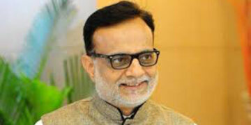 Rupani sets up Economic Revival Committee to be headed by Dr. Hasmukh Adhia