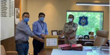 CSR: ICICI Bank donates protective equipment to Gujarat corona warriors