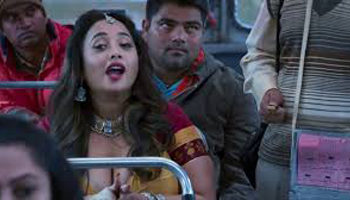 Seeking inspiration from beauty queen Sridevi, Rani Chatterjee shot a scene for ‘Mastram’ in bone-chilling weather