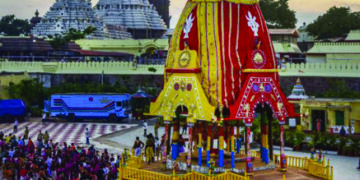 Lord Jagannath Rath Yatra begins in Puri