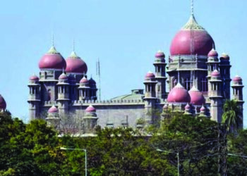 Telangana HC allows construction of new state Secretariat