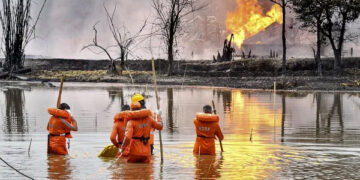 Oil Ministry sets up high-level panel to inquire into Assam oil well disaster