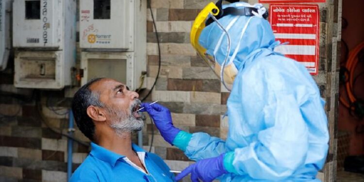 Gujarat: COVID-19 cases rise by 549 to 28,429; fatalities cross 1,700-mark